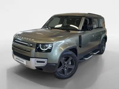Land Rover Defender 110 3.0d i6 mhev X-Dynamic SE awd 200cv auto del 2024 usata a Cuneo