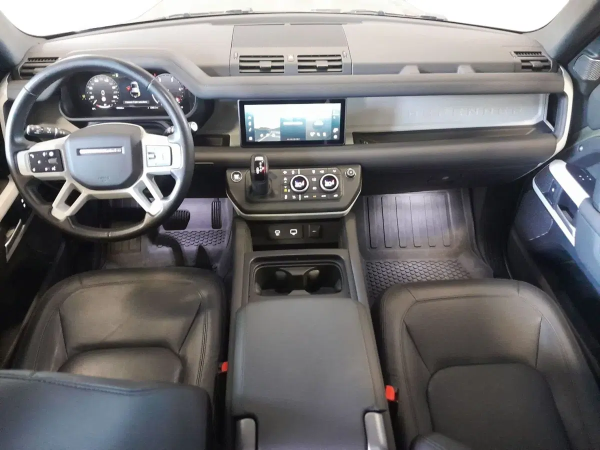 Land Rover Defender usata a Cuneo (4)