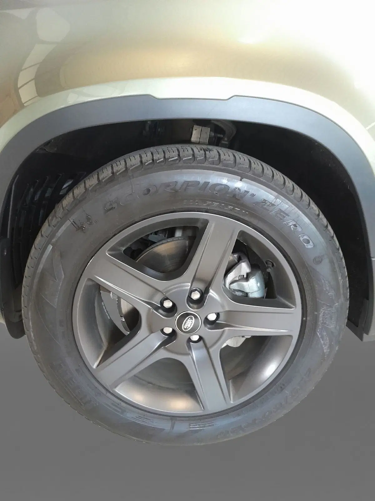 Land Rover Defender usata a Cuneo (9)