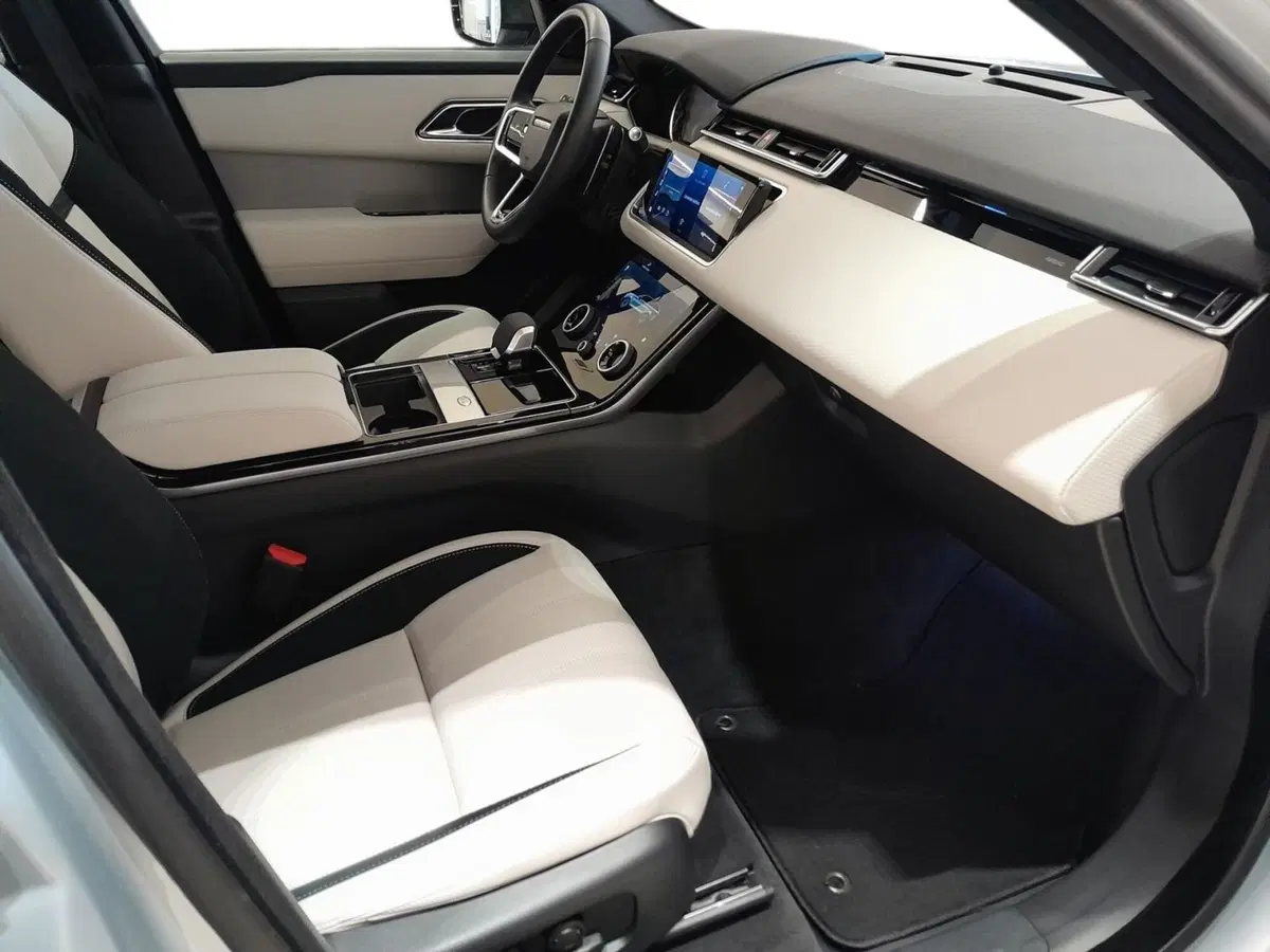 Land Rover Range Rover Velar usata a Cuneo (3)