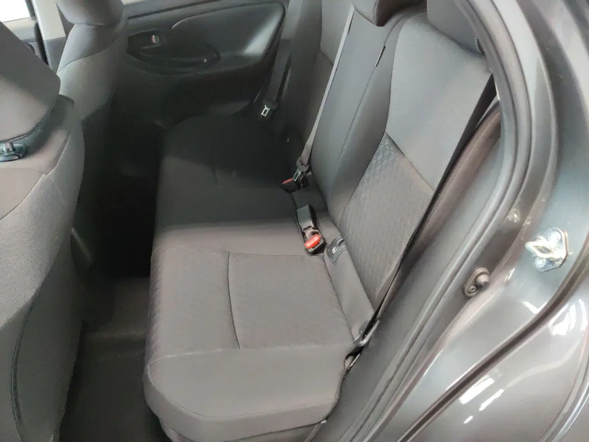 Mazda Mazda2 Hybrid usata a Arezzo (15)
