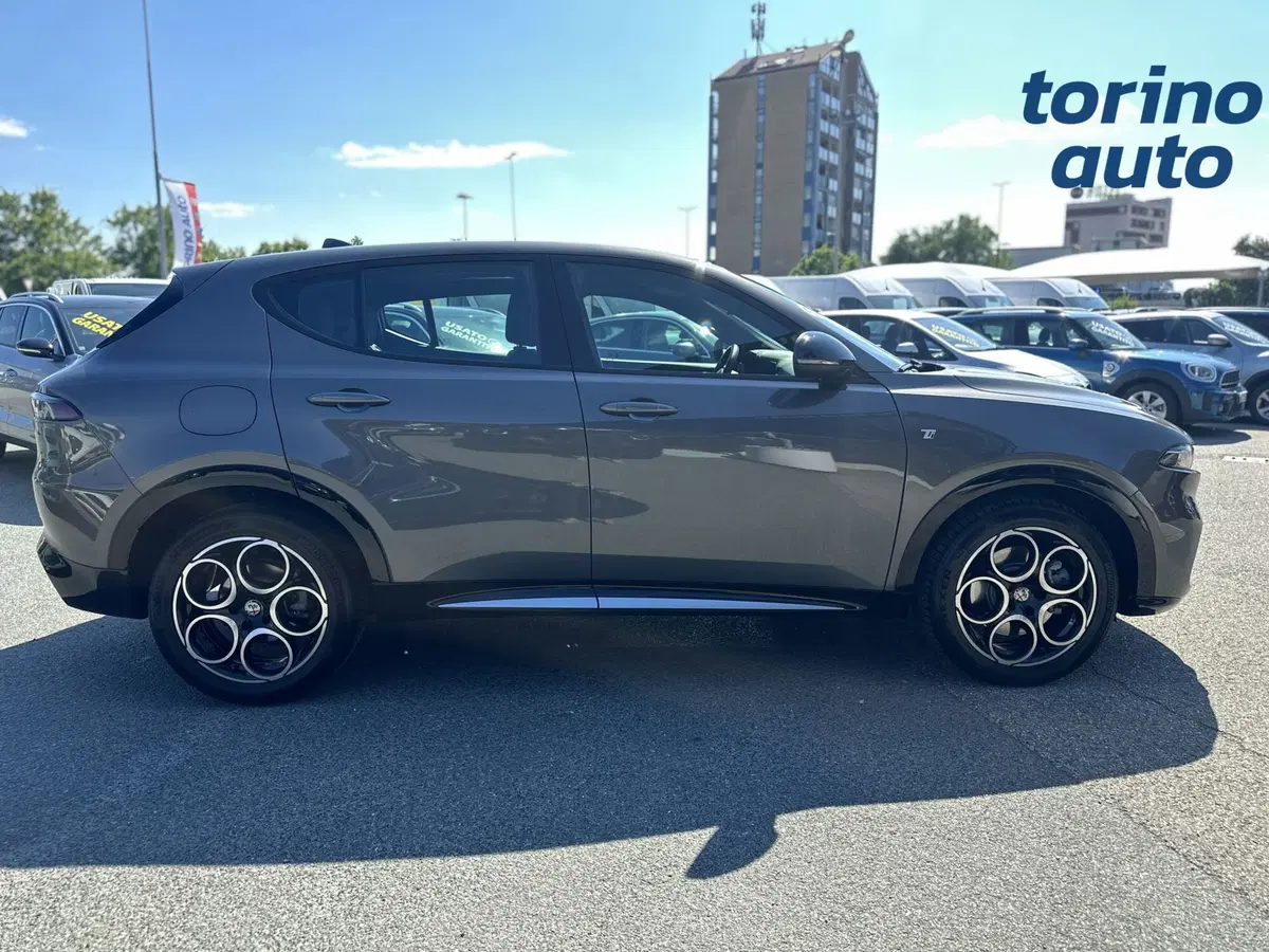 Alfa Romeo Tonale usata a Torino (8)
