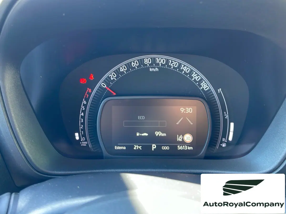 Toyota Aygo X usata a Roma (15)
