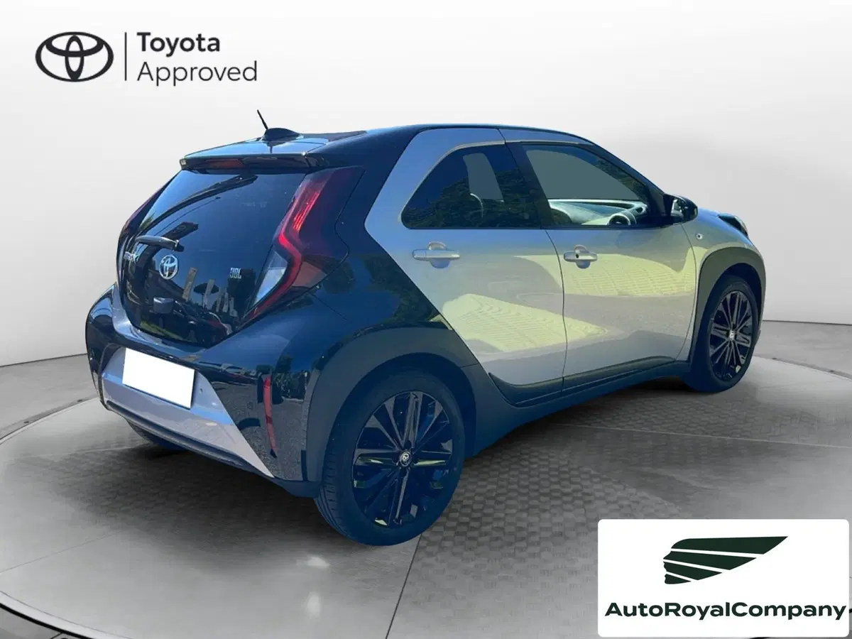 Toyota Aygo X usata a Roma (6)