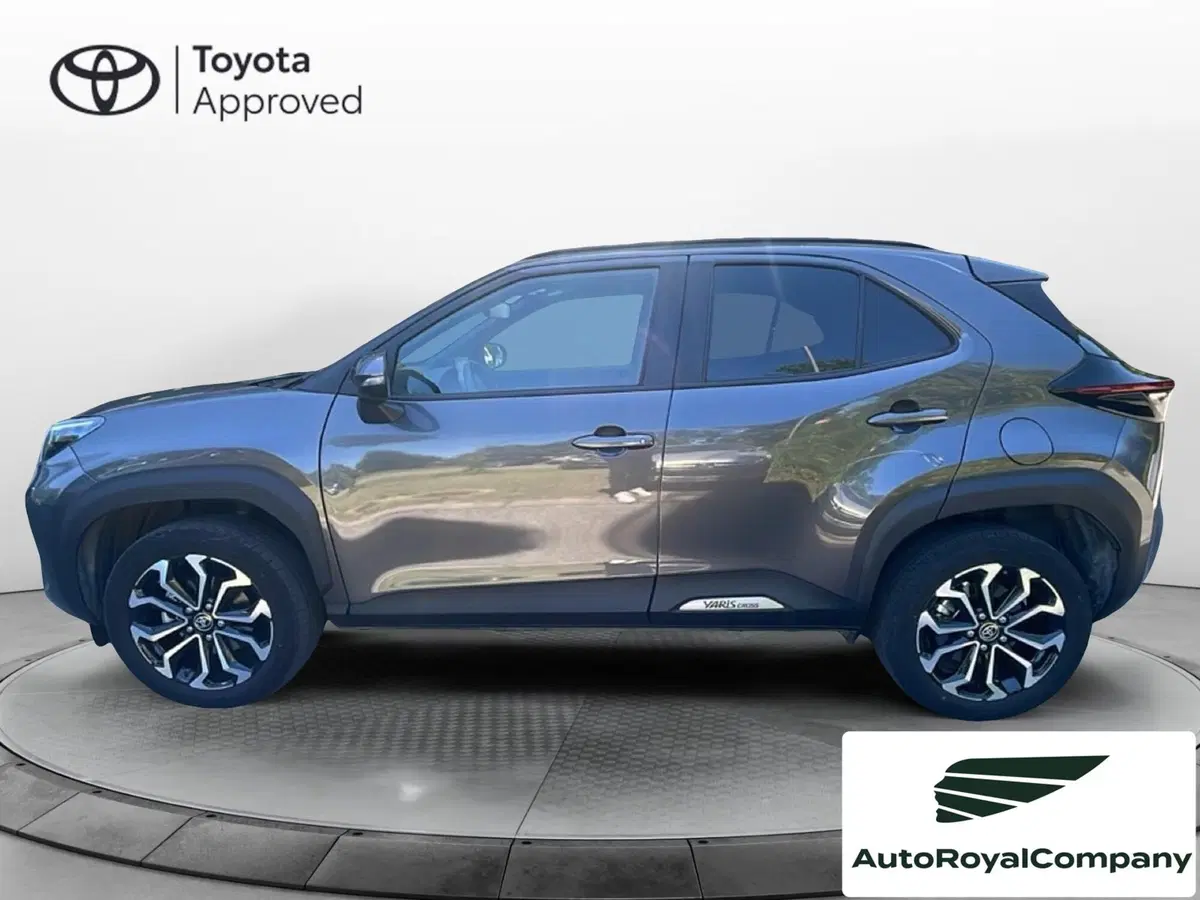 Toyota Yaris Cross usata a Roma (3)