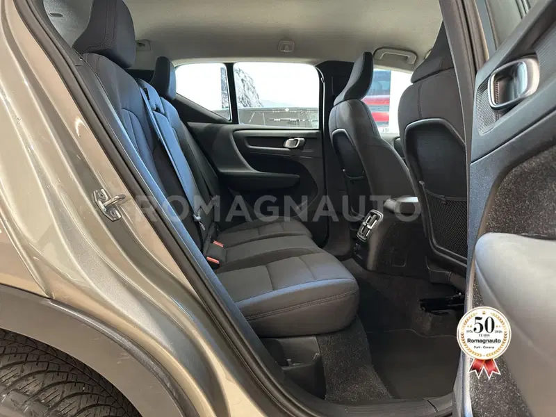 Volvo XC40 usata a Forlì-Cesena (11)