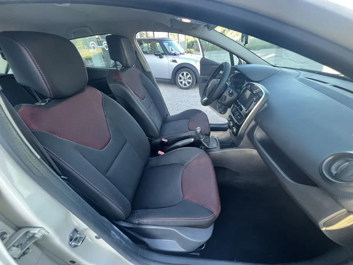Renault Clio usata a Teramo (11)