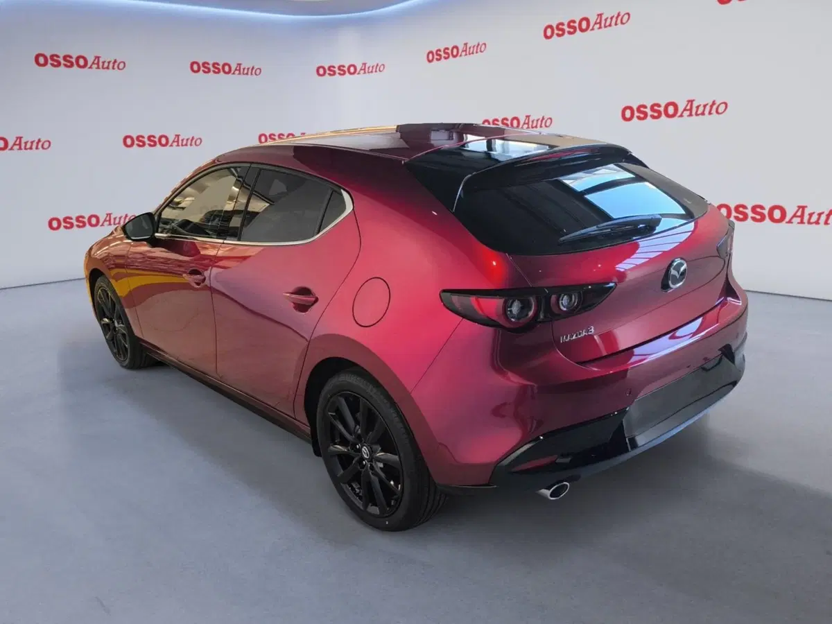 Mazda Mazda3 Hatchback nuova a Udine (4)
