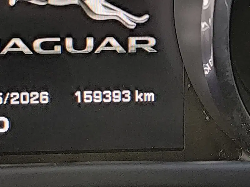 Jaguar XE usata a Udine (12)