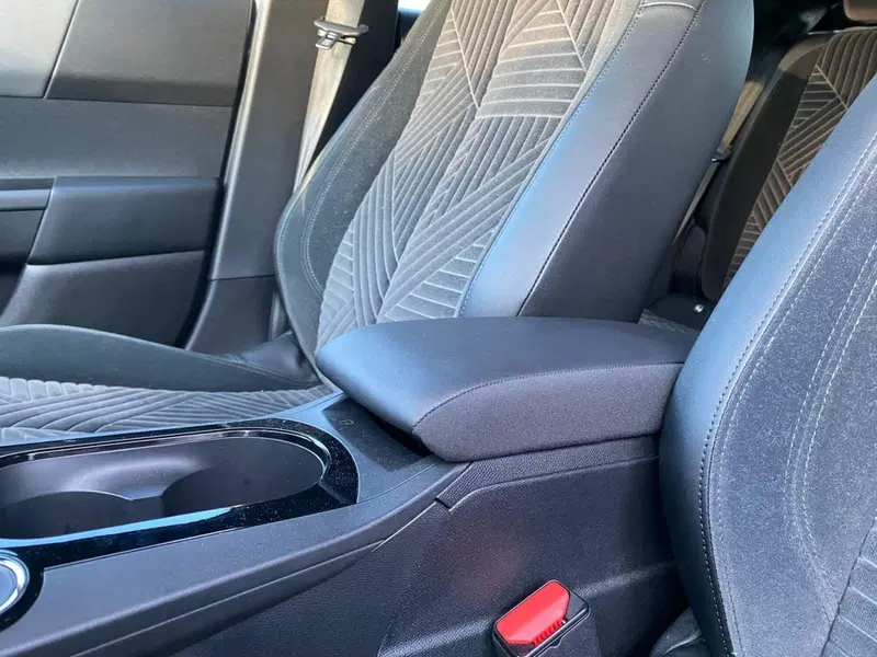 Lancia Ypsilon usata a Milano (19)
