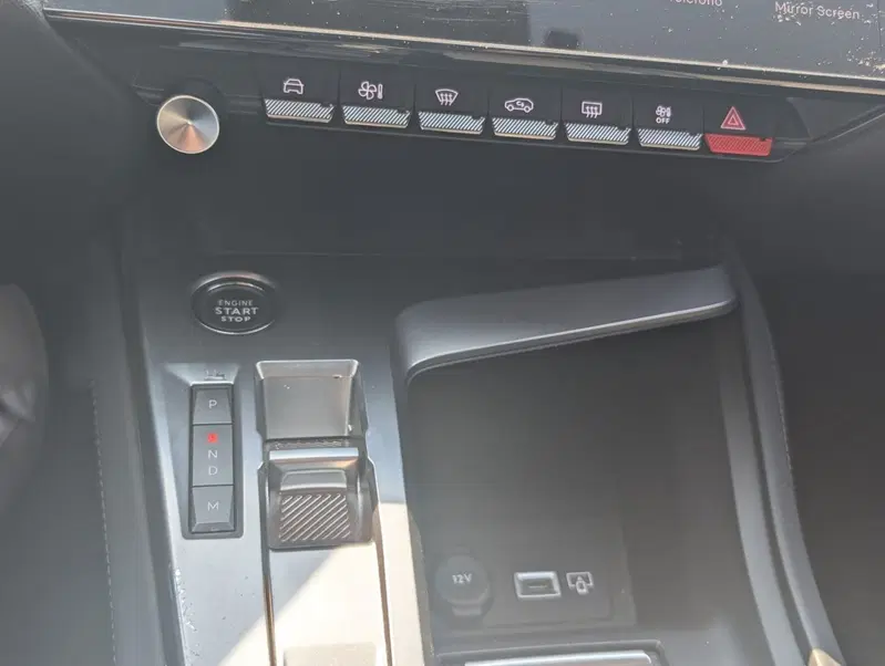 Peugeot 308 SW usata a Milano (17)
