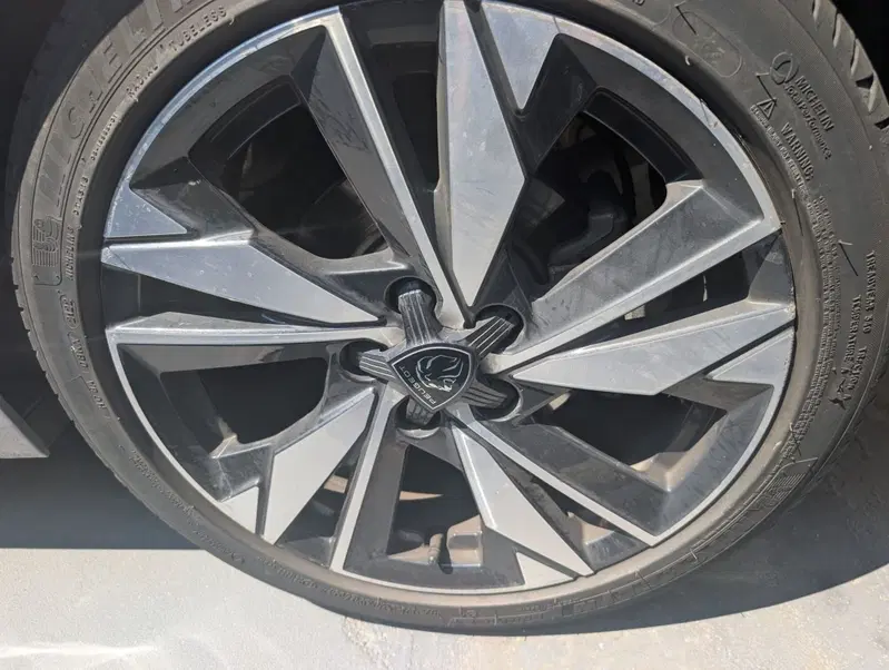 Peugeot 308 SW usata a Milano (9)