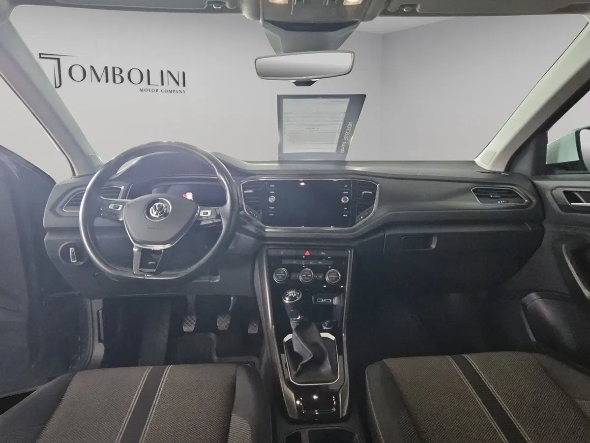 Volkswagen T-Roc usata a Macerata (9)