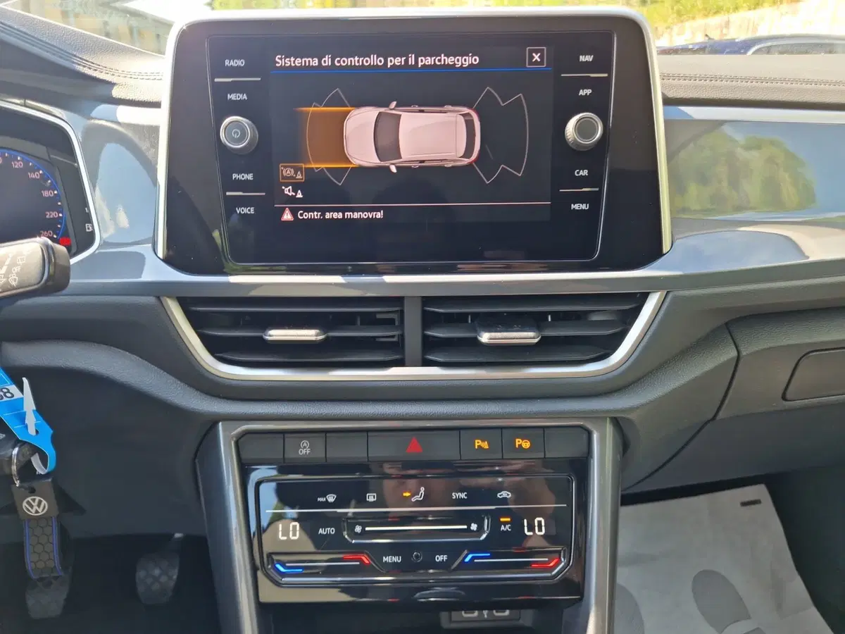 Volkswagen T-Roc usata a Siena (14)