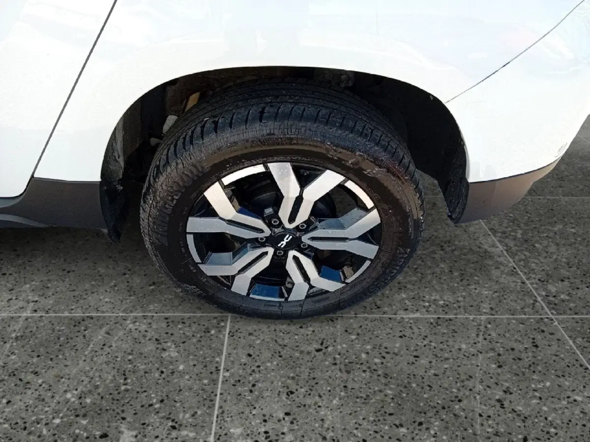 Dacia Duster usata a Vicenza (9)