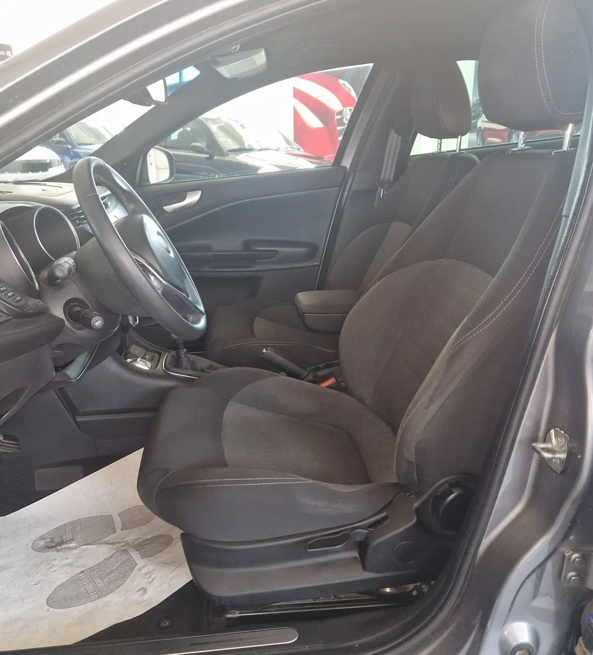 Alfa Romeo Giulietta usata a Terni (7)