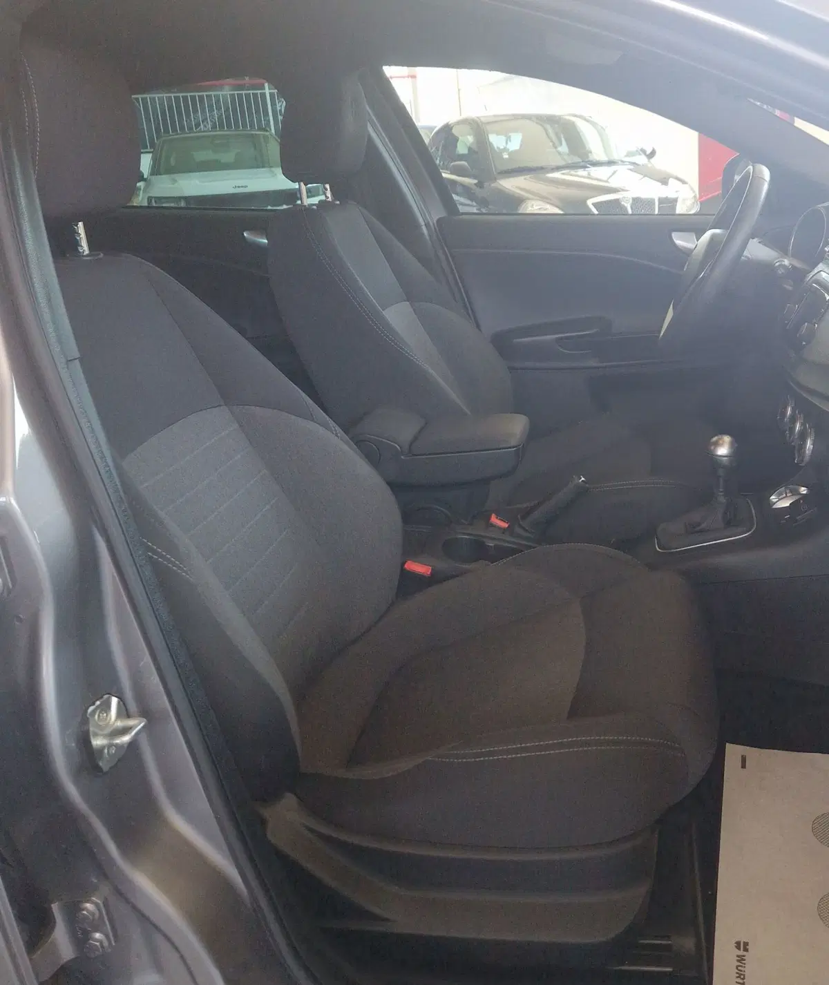 Alfa Romeo Giulietta usata a Terni (8)