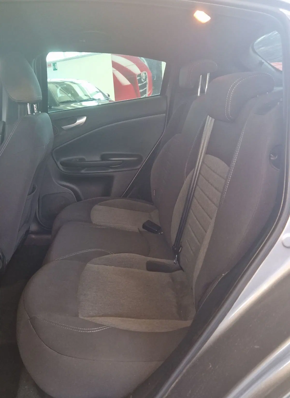 Alfa Romeo Giulietta usata a Terni (9)