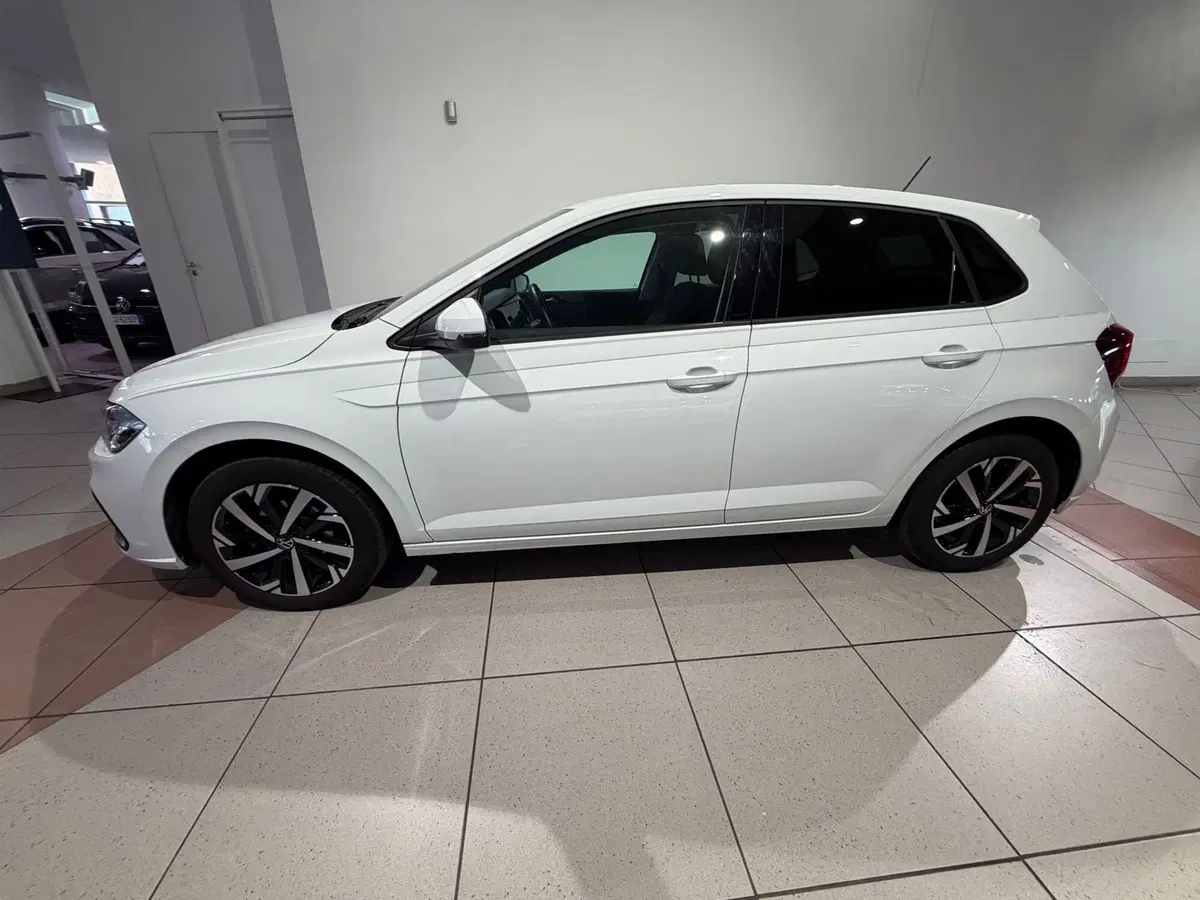 Volkswagen Polo usata a Genova (2)