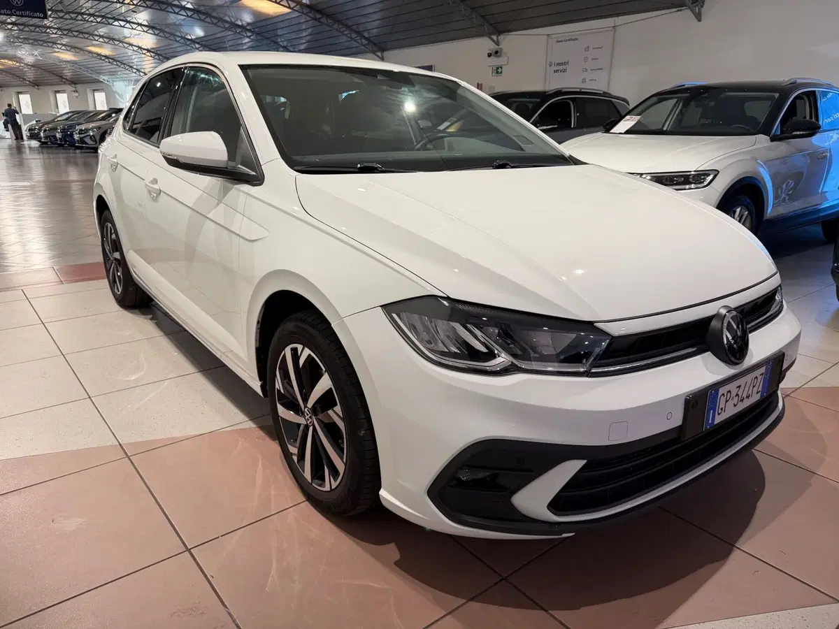 Volkswagen Polo usata a Genova (6)