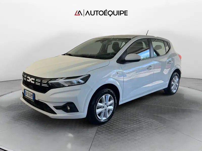 Dacia Sandero usata a Roma