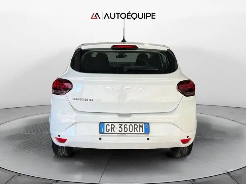 Dacia Sandero usata a Roma (4)