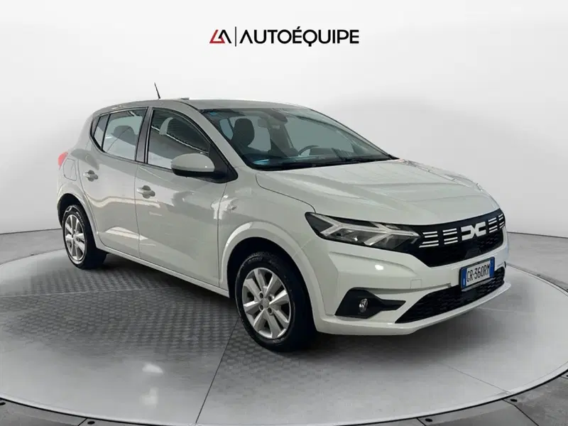 Dacia Sandero usata a Roma (7)