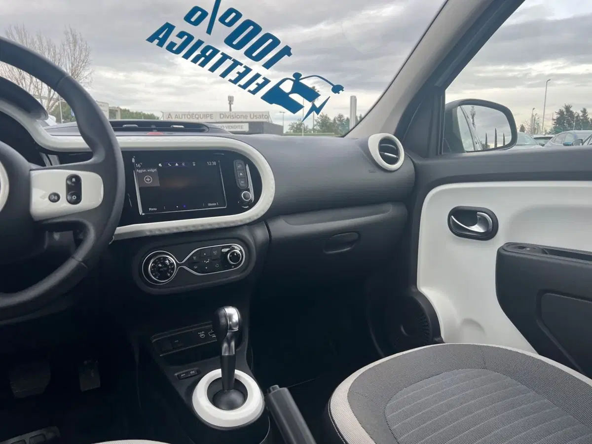 Renault Twingo usata a Roma (13)