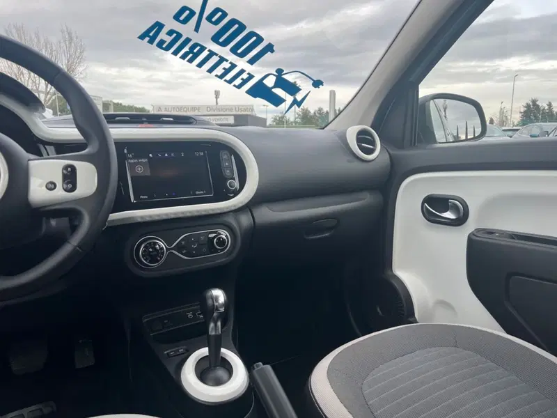 Renault Twingo usata a Roma (13)