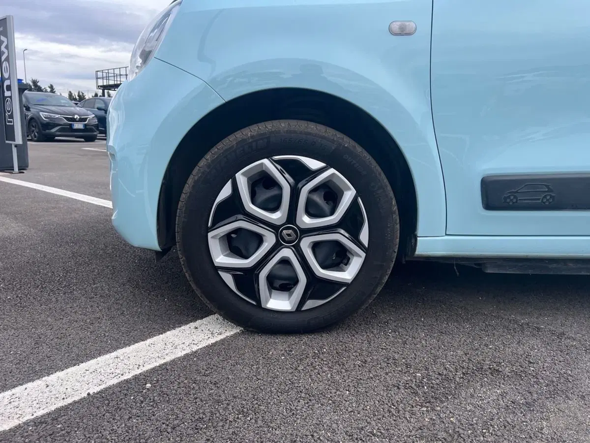 Renault Twingo usata a Roma (16)