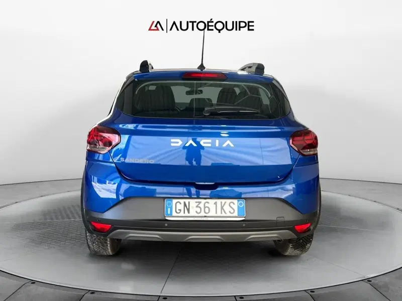Dacia Sandero usata a Roma (4)