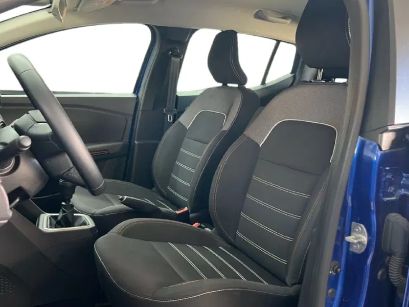 Dacia Sandero usata a Roma (12)