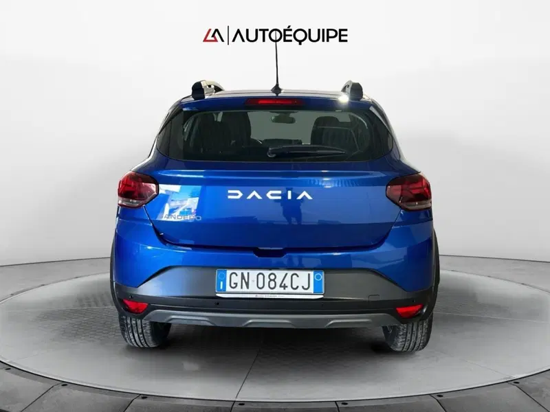 Dacia Sandero usata a Roma (4)
