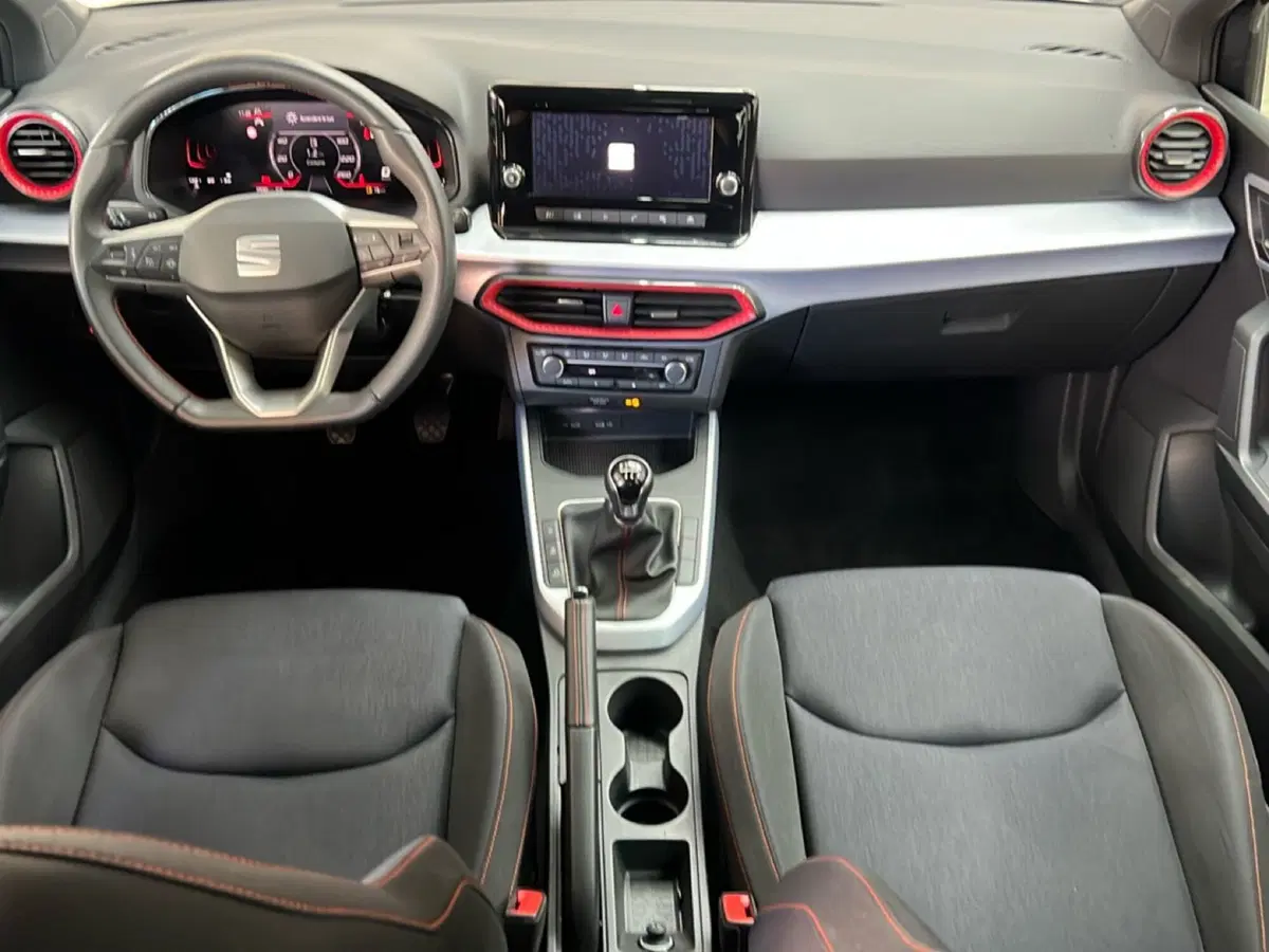 SEAT Arona usata a Roma (11)