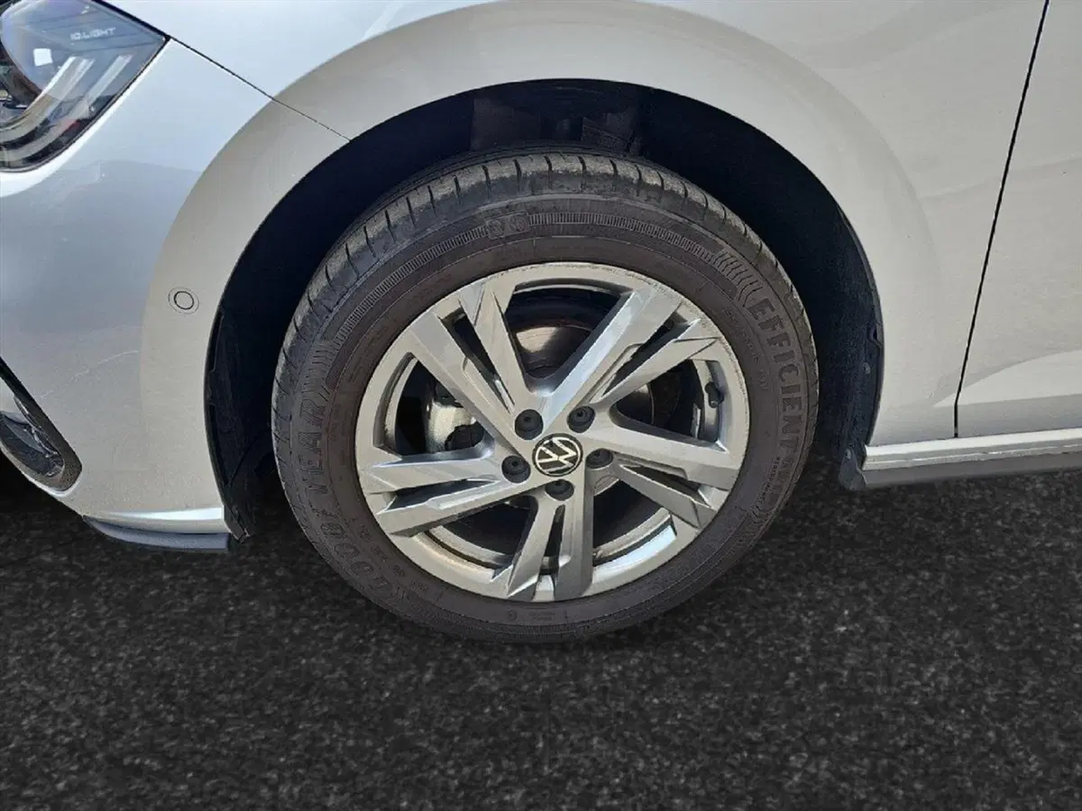Volkswagen Polo usata a Lecco (18)