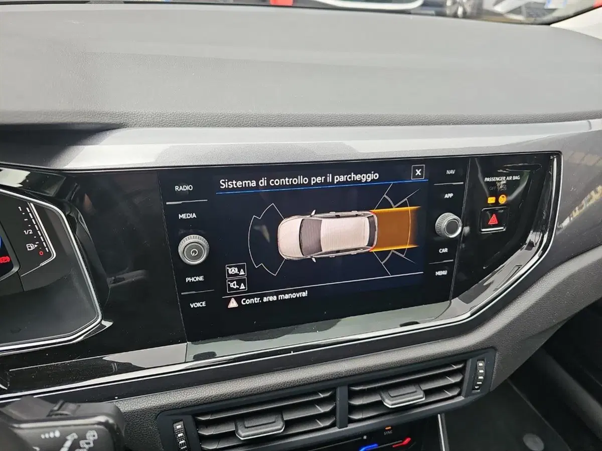 Volkswagen Polo usata a Lecco (15)