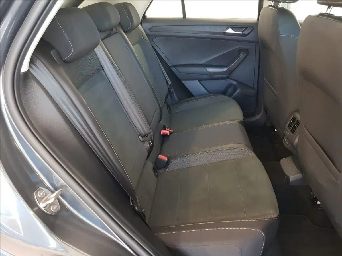 Volkswagen T-Roc usata a Lucca (12)