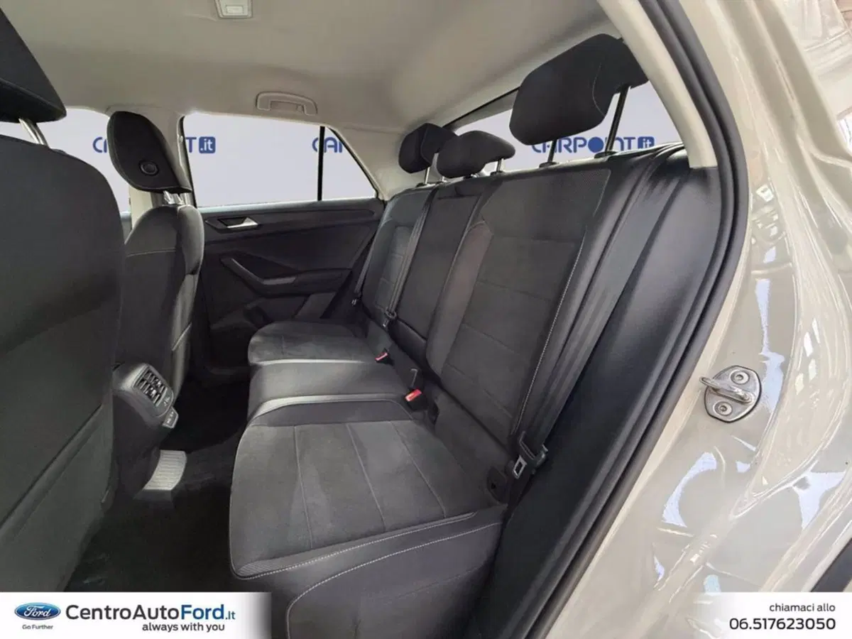 Volkswagen T-Roc usata a Roma (13)