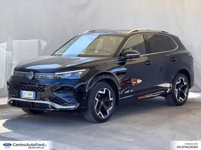 Volkswagen Tiguan 2.0 tdi R-Line 150cv dsg del 2024 usata a Albano Laziale