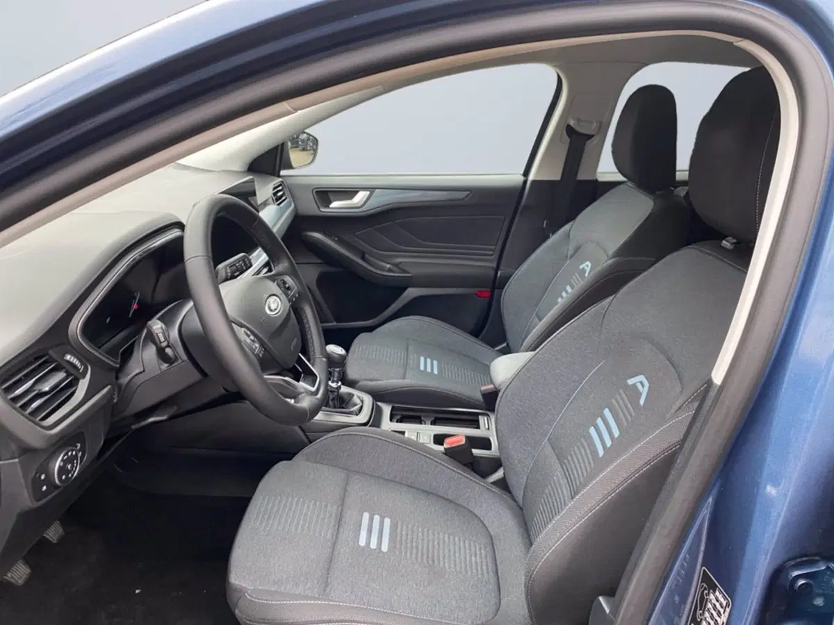 Ford Focus usata a Milano (9)