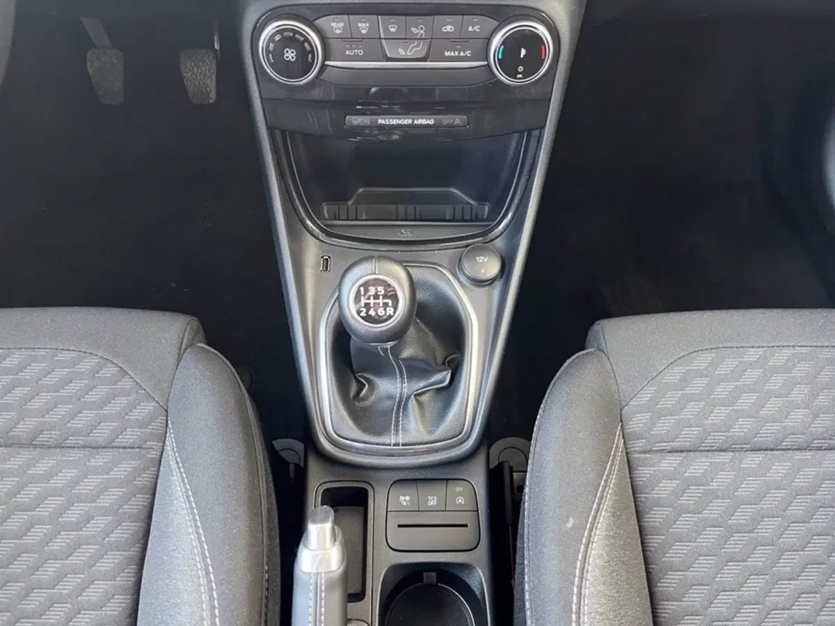 Ford Puma usata a Milano (16)