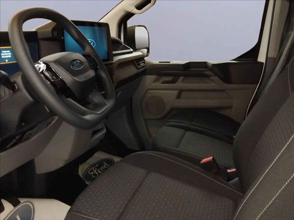 Ford Transit Custom Furgone nuova a Milano (11)