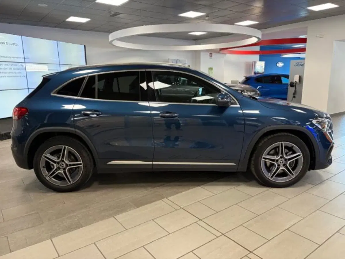 Mercedes-Benz GLA SUV usata a Cuneo (8)