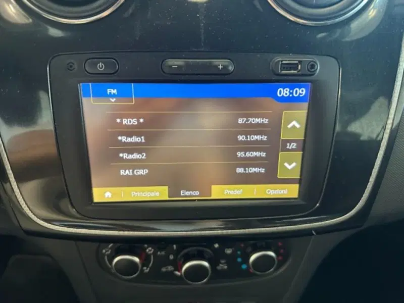 Dacia Sandero usata a Cuneo (13)