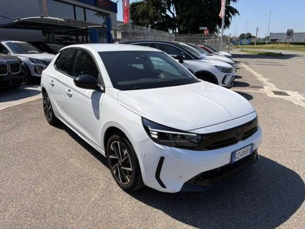 Opel Corsa usata a Milano (2)