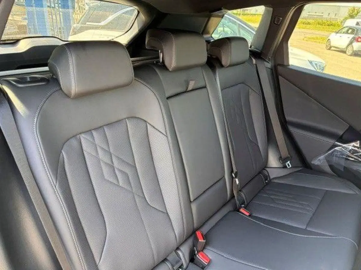 BMW X3 nuova a Milano (13)