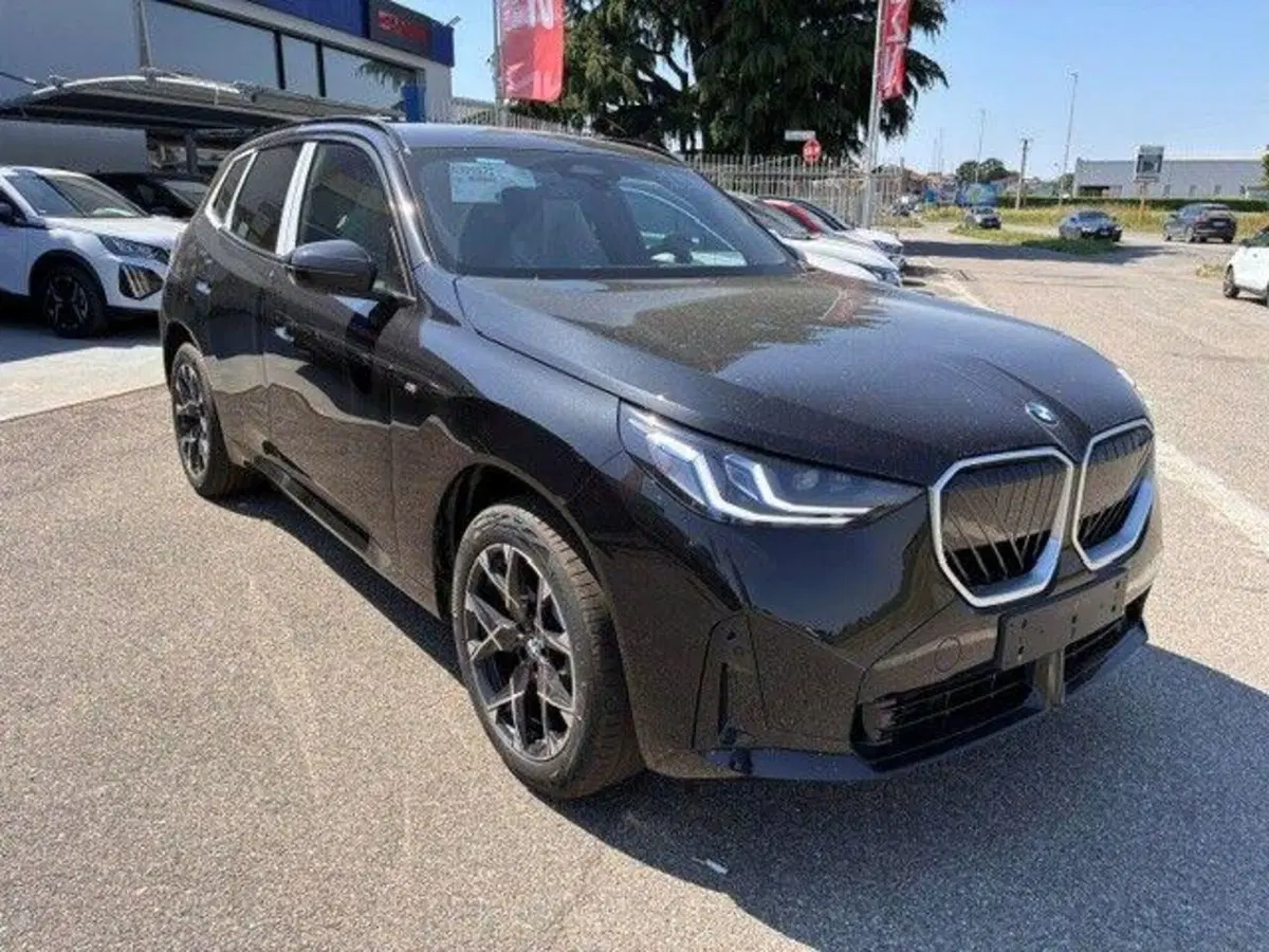 BMW X3 nuova a Milano (2)