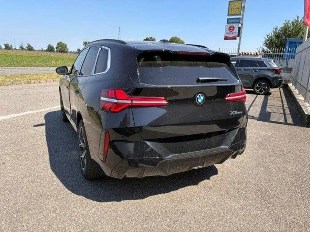 BMW X3 nuova a Milano (4)
