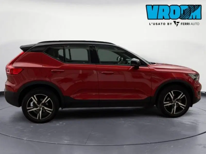 Volvo XC40 usata a Treviso (4)