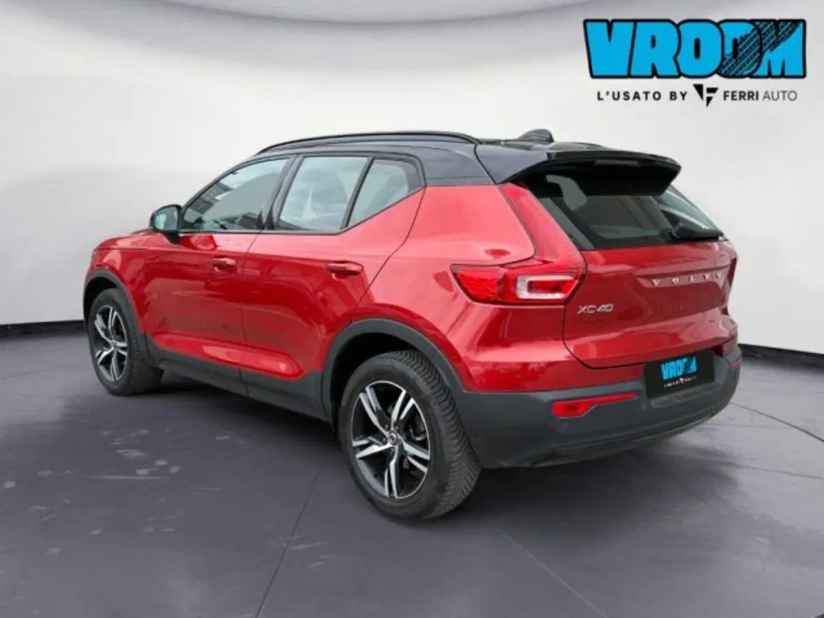 Volvo XC40 usata a Treviso (9)